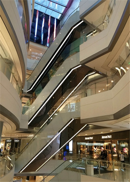 自動(dòng)扶梯